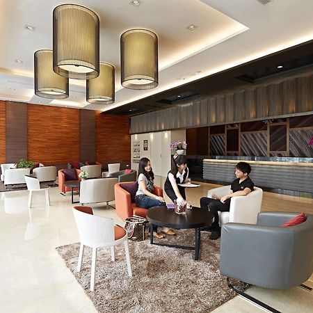 Guanko Hotel Цзяи Экстерьер фото