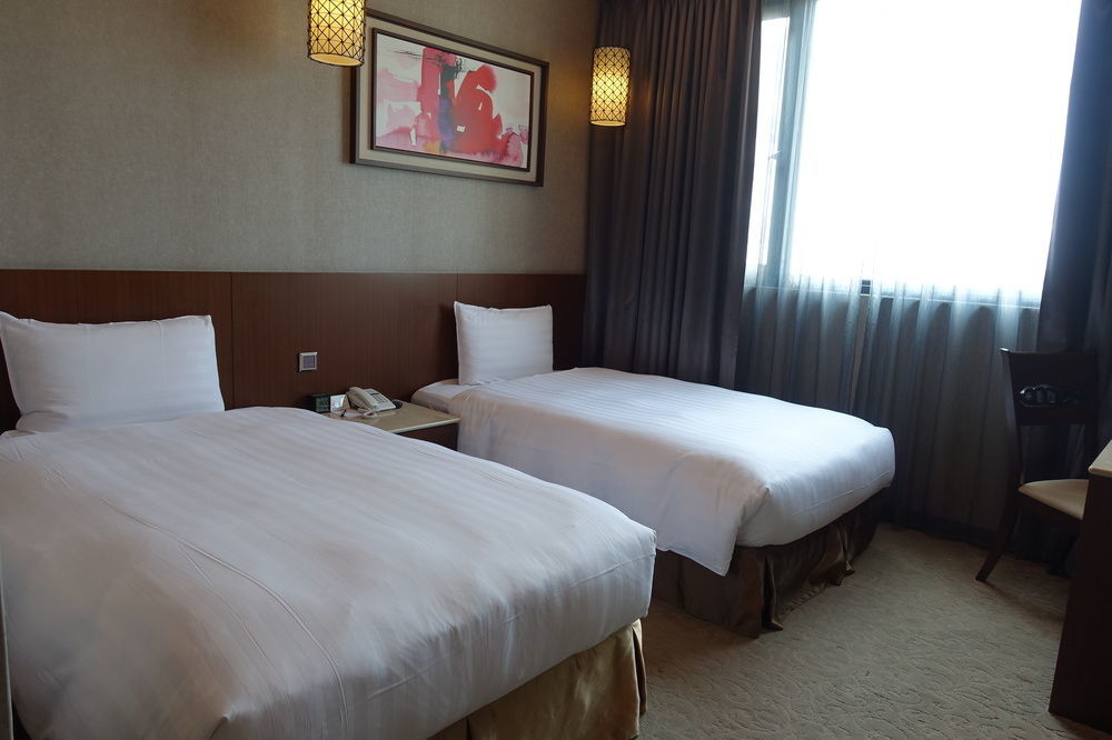 Guanko Hotel Цзяи Экстерьер фото