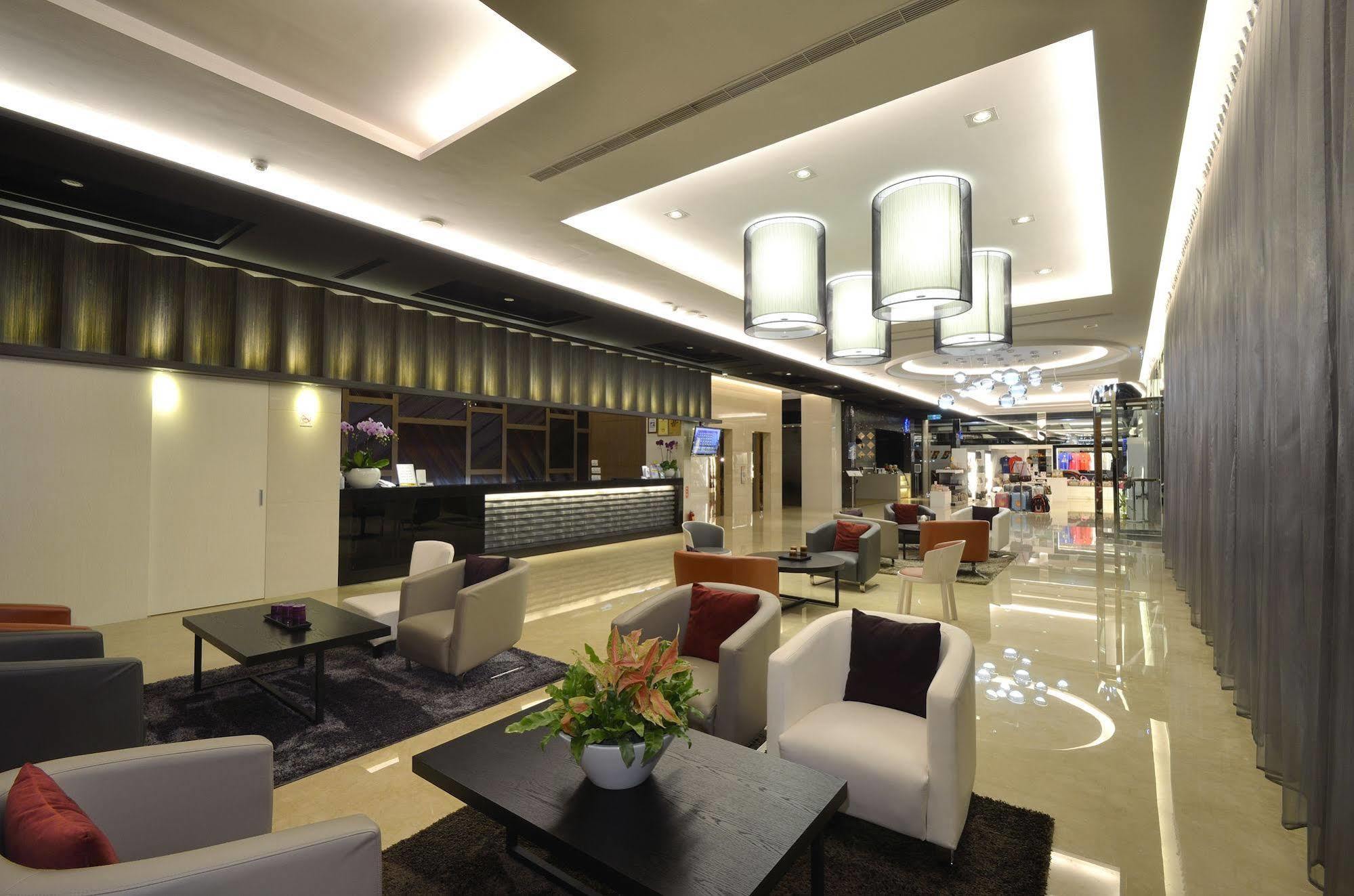 Guanko Hotel Цзяи Экстерьер фото